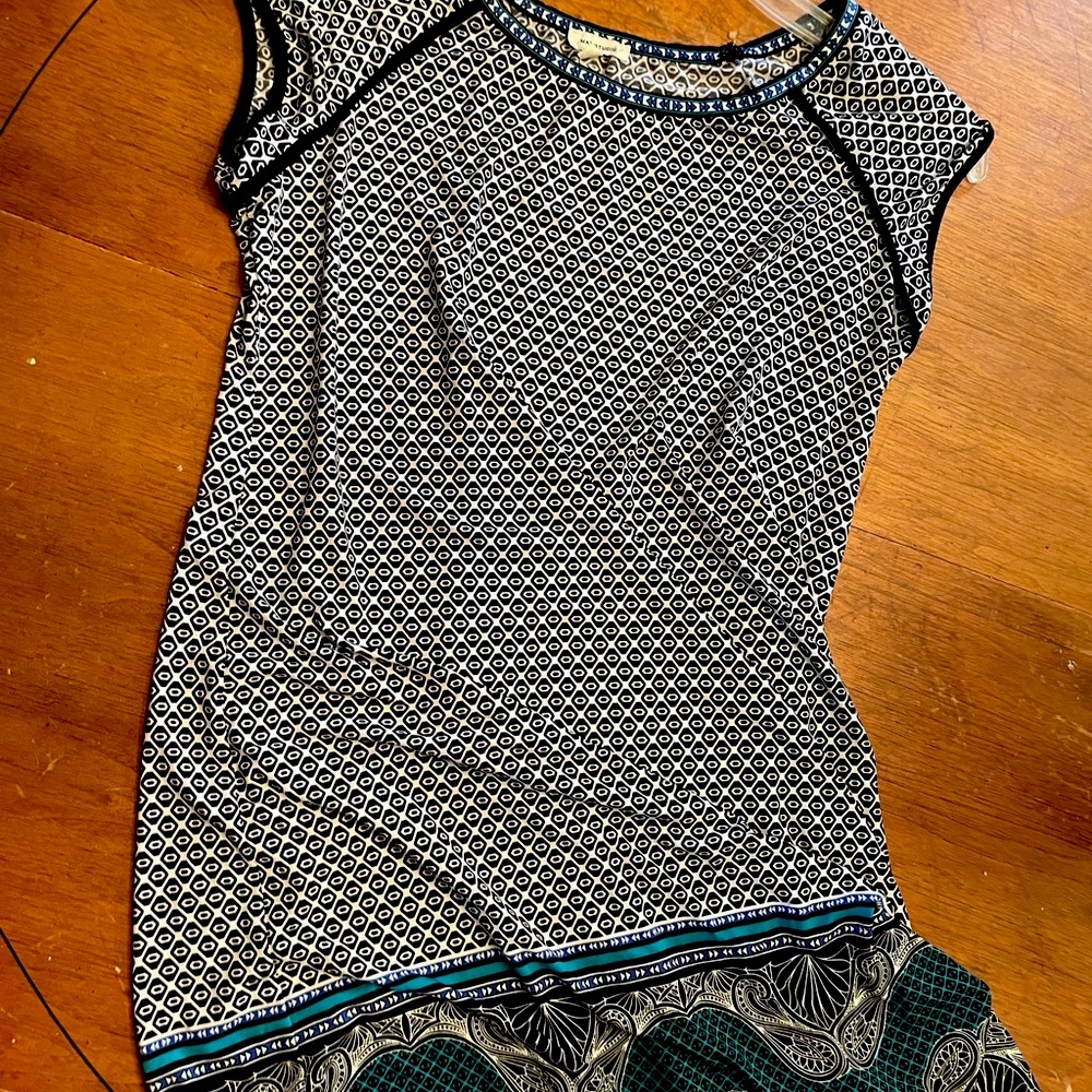 Max Studio All Season Geometric Patterned Dress with Blue Accents XL